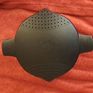 11x9 inch pampered chef microwavable pot